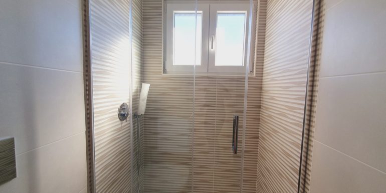 PHOTO-2022-09-05-19-31-21 (4)